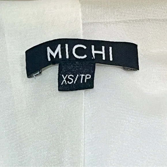 MICHI ARES GLOSS HIGH COLLAR UTILITY JACKET. LUXURY PERFORMANCE ATHLETIC WEAR. - Picture 15 of 16